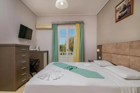Plaka Beach Resort - 36