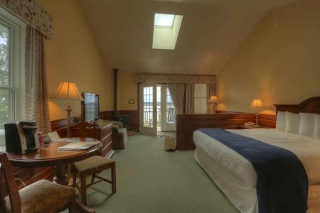 Spruce Point Inn and Spa - 76