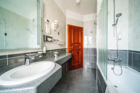 Boutique Kazbek - 106