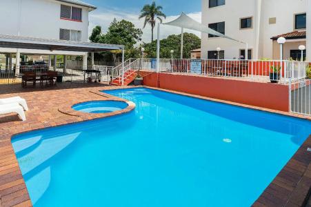 Sunshine Beach - 8