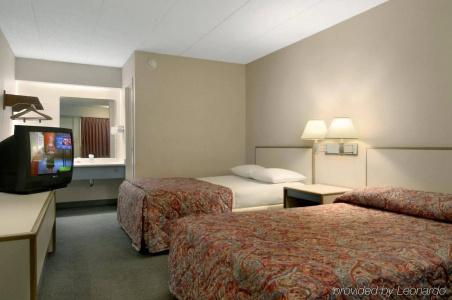 Red Roof Inn Indianapolis South - 4