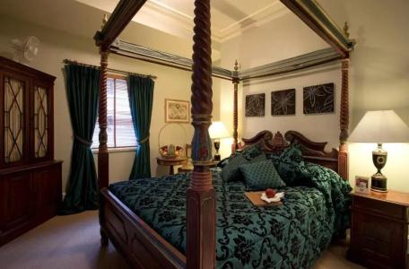 Twenty Nevern Square - 92