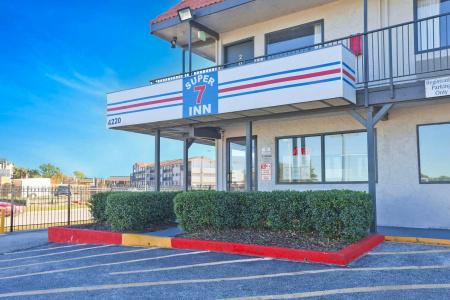 Super 7 Inn-Southwest - 18