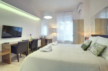 d&a Center  With Free Parking - 22