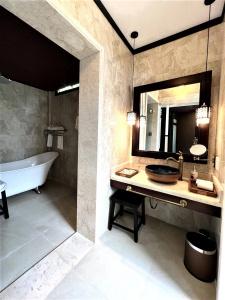 The Blossom Resort – Onsen & Foot Massage Inclusive - 342