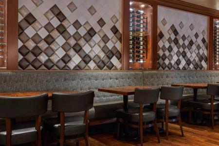 DoubleTree by Hilton Dallas - Love Field - 17