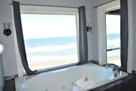 Starfish Manor Oceanfront - 52
