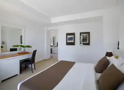 9 Muses Santorini Resort - 39