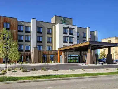 Homewood Suites by Hilton - 74