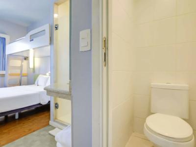 ibis budget Rio de Janeiro Nova America - 42