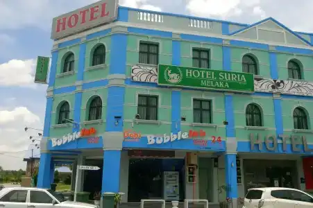 Suria Malaqa - 28