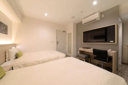 Vessel Inn Shinsaibashi - 3