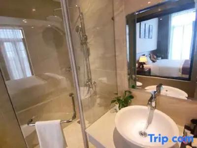 Elysinam Boutique Ha Long - 54