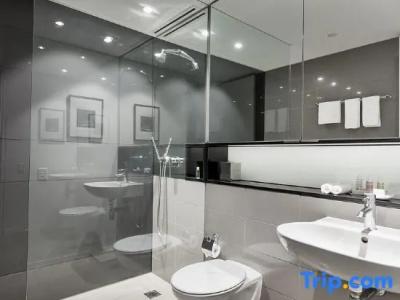 Fraser Suites - 116