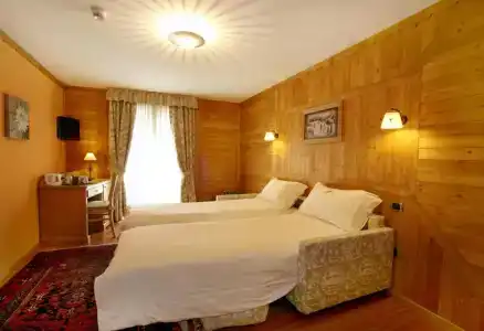 Boton D'Or & Wellness - 93