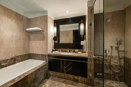 Ascott - 79