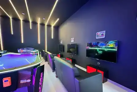 Blue Wave Suite - 15