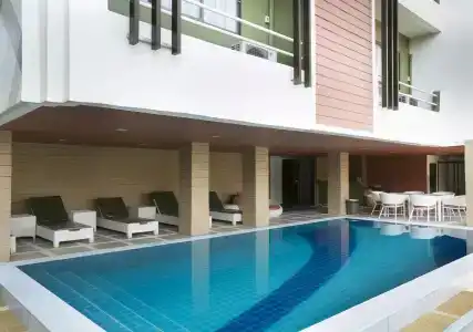 The One Bay Breeze - 14