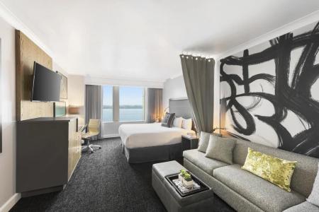 Motif Seattle, a Destination by Hyatt - 3
