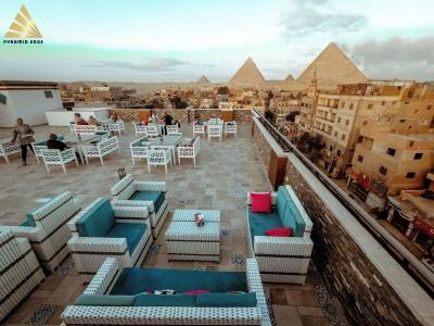 Pyramid Edge - 12