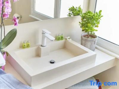 The Athens Version Luxury Suites - 60