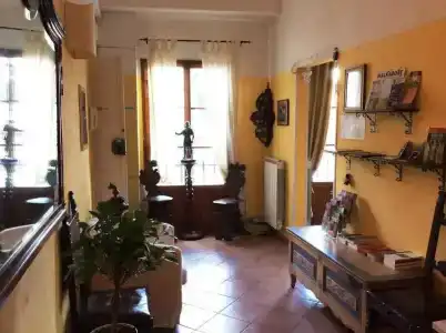 Emerald Palace Hostel - 4