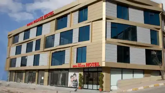 Emsa Palace - 0