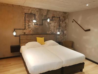 Upstairs - 3