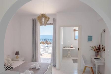 Pefkides Aegina Boutique - 69