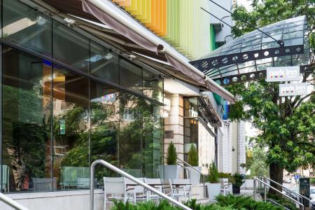 Park Inn by Radisson & Residence - 28