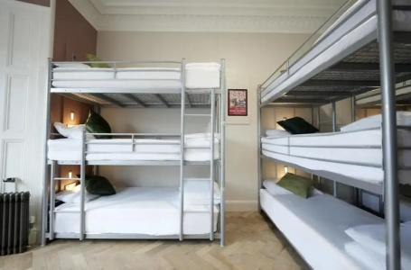 West End - 128