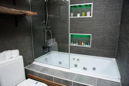 Cube Suites - 5