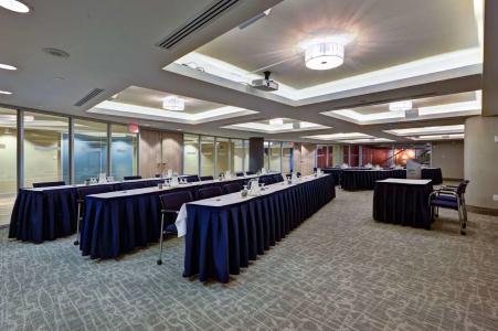 Radisson Blu Downtown - 23