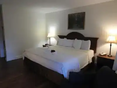 Inn at Cemetery Hill - 26