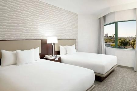 DoubleTree Suites by Hilton Phoenix - 52