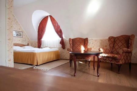Saka Manor - 21