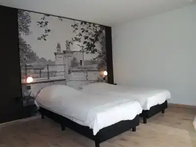 Fletcher LandgoedRenesse - 1