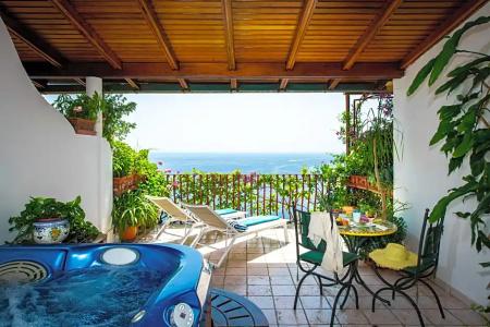Eden Roc Suites - 273