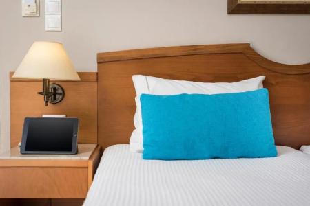 Elotis Suites - 71