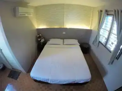 T & T Hostel Kanchanaburi - 17