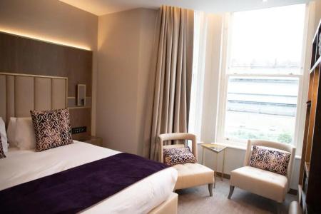Merit Kensington - 112