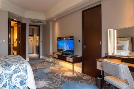 Mandarin Oriental, - 31