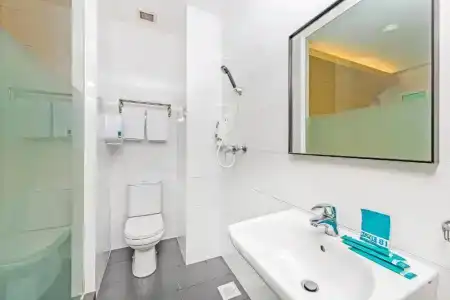 81 Rochor - 30