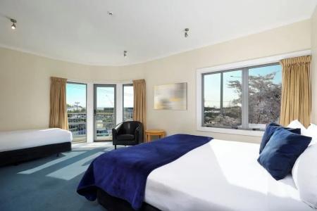 Saxton Lodge - 67