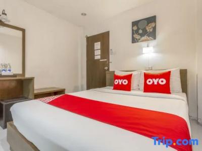Vaccinated Staff -Oyo 1096 Winner Inn - 42
