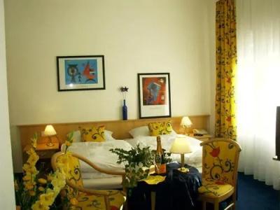 Rosenhotel - 4