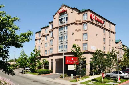 Ramada by Wyndham SeaTac Airport - 19