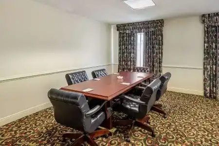 Clarion Inn & Suites Central Beach - 25