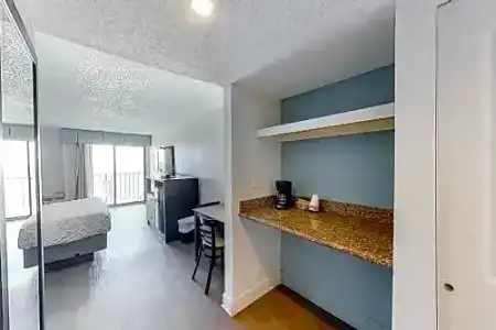 Carolinian Beach - 451