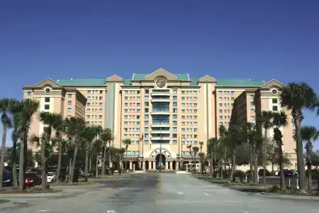 The Florida & Conference Center in the Florida Mall - 43